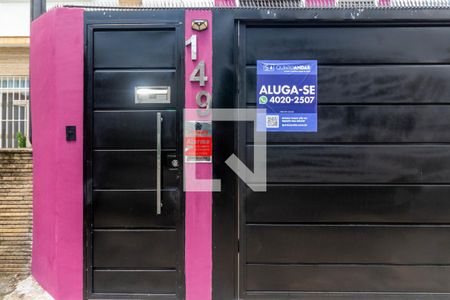 Casa à venda com 170m², 3 quartos e 2 vagasPlaca