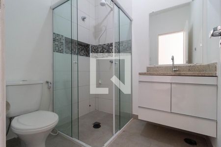 Casa à venda com 170m², 3 quartos e 2 vagasBanheiro