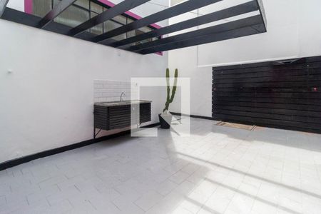 Casa à venda com 170m², 3 quartos e 2 vagasQuintal