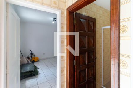 Casa à venda com 170m², 3 quartos e 2 vagasÁrea de serviço