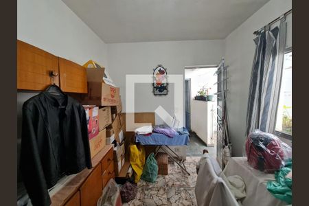 Casa à venda com 161m², 3 quartos e 2 vagas Casa à venda com 161m², 3 quartos e 2 vagasDespensa