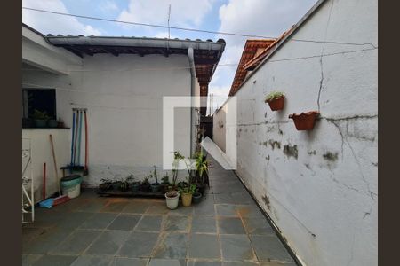Casa à venda com 161m², 3 quartos e 2 vagas Casa à venda com 161m², 3 quartos e 2 vagasQuintal