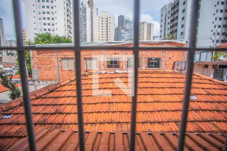 Casa à venda com 200m², 3 quartos e 2 vagas Casa à venda com 200m², 3 quartos e 2 vagasVista