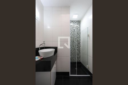 Casa à venda com 205m², 3 quartos e 3 vagasBanheiro da Suíte