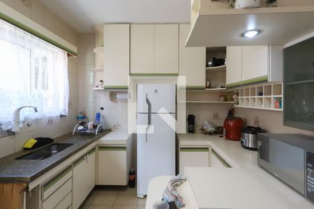 Casa à venda com 205m², 3 quartos e 3 vagasCozinha