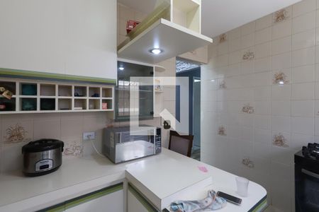 Casa à venda com 205m², 3 quartos e 3 vagasCozinha