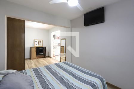 Casa à venda com 205m², 3 quartos e 3 vagasSuíte