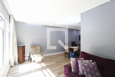 Sala de casa à venda com 3 quartos, 205m² em Jardim Paraíso, São Paulo