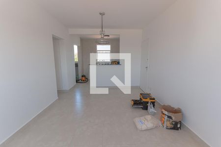 Sala  de apartamento para alugar com 3 quartos, 84m² em Bonfim, Campinas