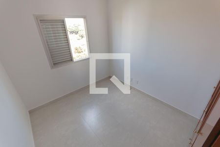 Sala  de apartamento para alugar com 3 quartos, 84m² em Bonfim, Campinas