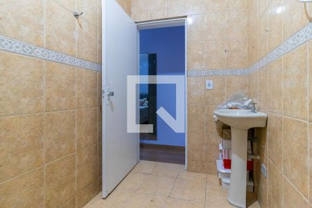 Casa à venda com 320m², 3 quartos e 2 vagas Casa à venda com 320m², 3 quartos e 2 vagasBanheiro da Suíte