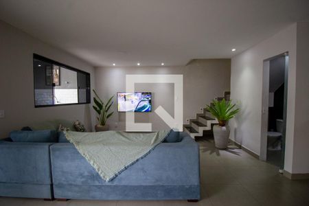 Sala de casa de condomínio à venda com 4 quartos, 127m² em Vargem Pequena, Rio de Janeiro