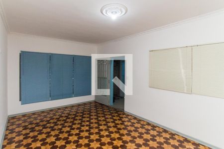 Casa para alugar com 150m², 4 quartos e 2 vagas Casa para alugar com 150m², 4 quartos e 2 vagasSala