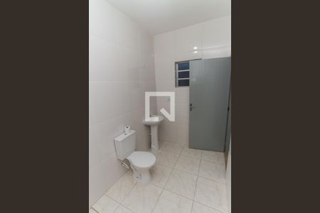 Casa para alugar com 150m², 4 quartos e 2 vagas Casa para alugar com 150m², 4 quartos e 2 vagasBanheiro da Suíte