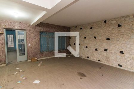 Casa para alugar com 150m², 4 quartos e 2 vagas Casa para alugar com 150m², 4 quartos e 2 vagasGaragem