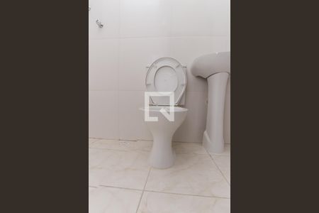 Casa para alugar com 150m², 4 quartos e 2 vagas Casa para alugar com 150m², 4 quartos e 2 vagasBanheiro 2