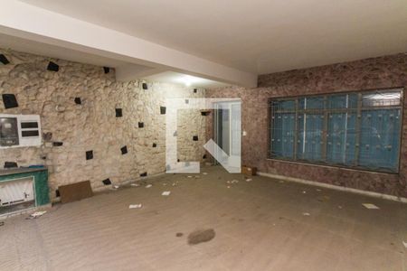 Casa para alugar com 150m², 4 quartos e 2 vagas Casa para alugar com 150m², 4 quartos e 2 vagasGaragem