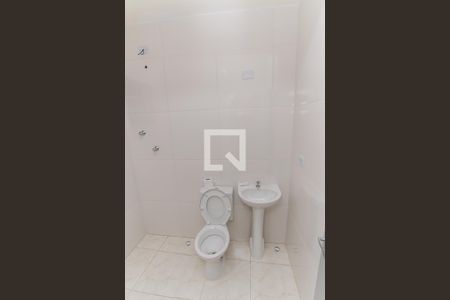 Casa para alugar com 150m², 4 quartos e 2 vagas Casa para alugar com 150m², 4 quartos e 2 vagasBanheiro 2