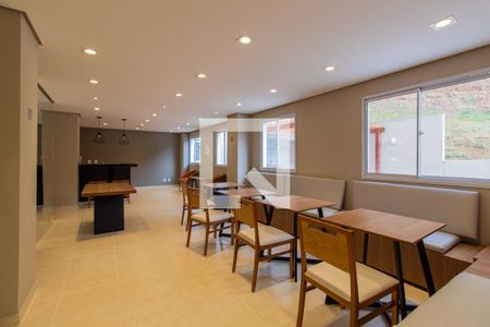 Apartamento para alugar com 24m², 1 quarto e sem vagaÁrea comum - Salão de festas