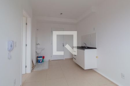 Sala/Cozinha/Área de Serviço de apartamento para alugar com 1 quarto, 24m² em Vila Nova das Belezas, São Paulo