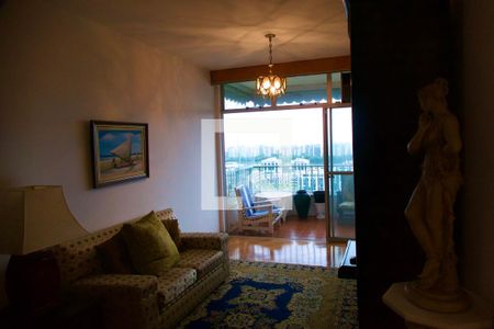 Sala  de apartamento à venda com 1 quarto, 70m² em Barra da Tijuca, Rio de Janeiro