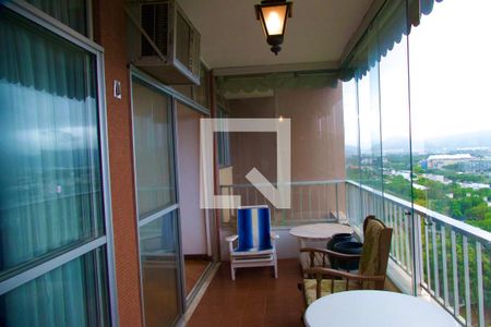 Apartamento à venda com 70m², 1 quarto e 1 vagaVaranda 