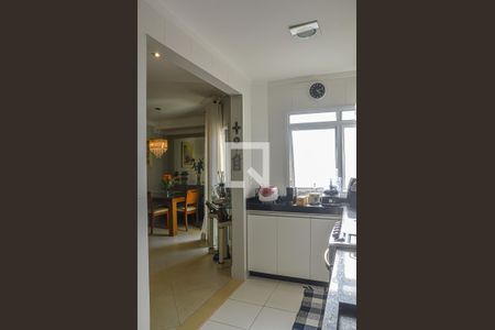 Apartamento à venda com 156m², 3 quartos e 2 vagasCozinha