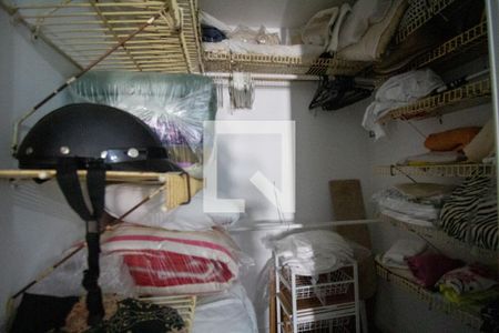 Apartamento à venda com 75m², 2 quartos e 2 vagasCloset do Quarto