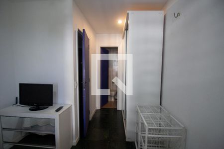 Apartamento à venda com 75m², 2 quartos e 2 vagasSuíte