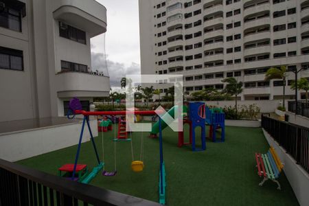 Apartamento à venda com 75m², 2 quartos e 2 vagasÁrea Comum - Playground