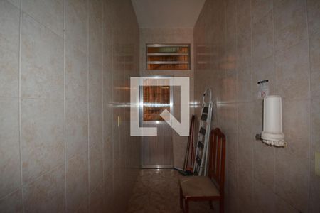 Casa de condomínio à venda com 300m², 5 quartos e 5 vagasÁrea de Serviço