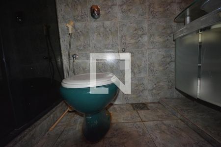 Casa de condomínio à venda com 300m², 5 quartos e 5 vagasBanheiro Social