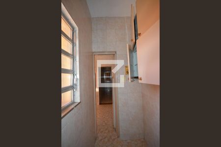 Casa de condomínio à venda com 300m², 5 quartos e 5 vagasQuarto  de Serviço