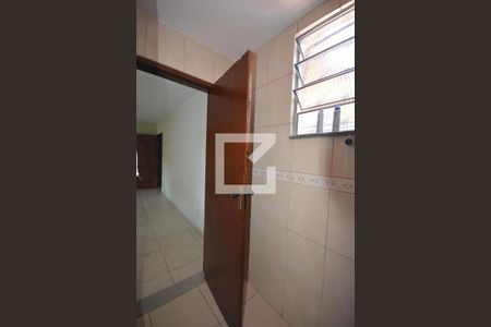 Casa de condomínio à venda com 300m², 5 quartos e 5 vagasBanheiro da suite 2