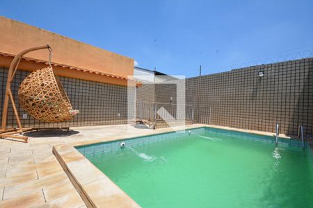 Casa de condomínio à venda com 300m², 5 quartos e 5 vagasPiscina