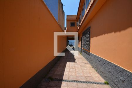 Casa de condomínio à venda com 300m², 5 quartos e 5 vagasCasa Anexa