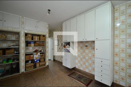 Casa à venda com 276m², 4 quartos e 7 vagasCozinha