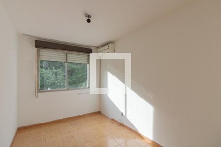 Dormitório 1 de apartamento para alugar com 2 quartos, 48m² em Jardim Sabará, Porto Alegre