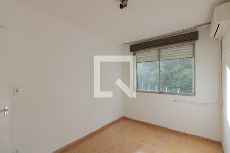 Dormitório 1 de apartamento para alugar com 2 quartos, 48m² em Jardim Sabará, Porto Alegre