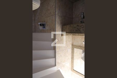 lavabo de casa à venda com 3 quartos, 259m² em Vila Campestre, São Paulo