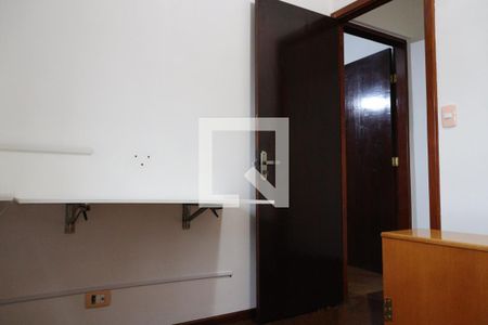 Casa à venda com 259m², 3 quartos e 3 vagasquarto 3
