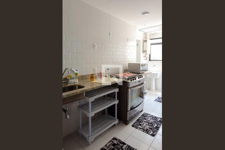 Apartamento à venda com 90m², 3 quartos e 2 vagasCozinha