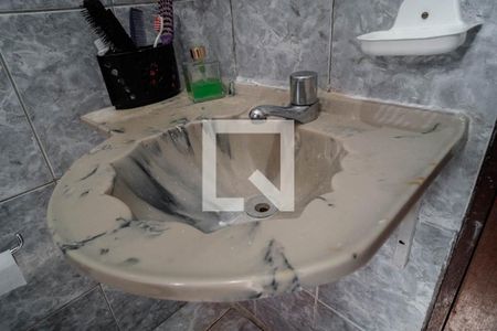 Casa à venda com 250m², 5 quartos e 1 vaga