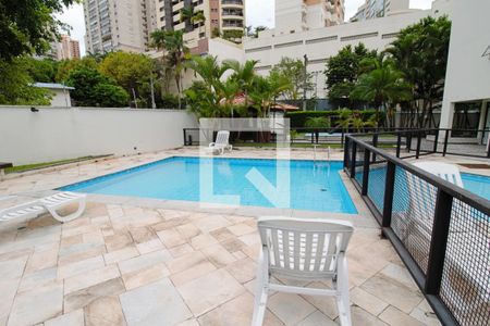 Apartamento para alugar com 70m², 2 quartos e 1 vaga Apartamento para alugar com 70m², 2 quartos e 1 vagaÁrea comum - Piscina