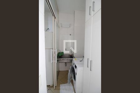 Apartamento para alugar com 70m², 2 quartos e 1 vaga Apartamento para alugar com 70m², 2 quartos e 1 vagaÁrea de Serviço