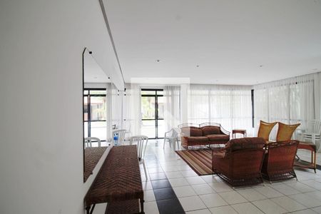 Apartamento para alugar com 70m², 2 quartos e 1 vaga Apartamento para alugar com 70m², 2 quartos e 1 vagaÁrea comum - Salão de festas