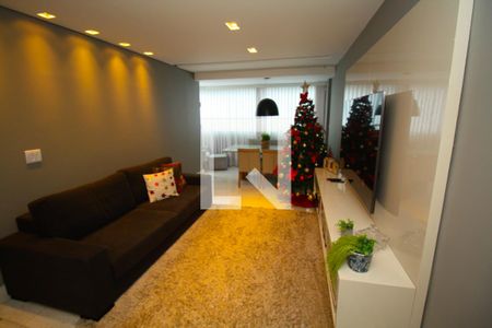 Sala de apartamento à venda com 3 quartos, 86m² em Pirajá, Belo Horizonte