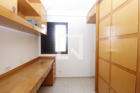 Apartamento para alugar com 76m², 3 quartos e 2 vagasQuarto 2
