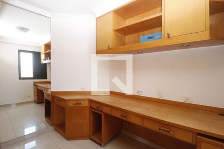 Apartamento para alugar com 76m², 3 quartos e 2 vagasQuarto 2