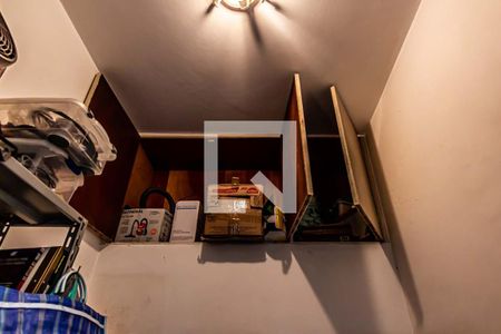 Apartamento à venda com 130m², 3 quartos e 2 vagas Apartamento à venda com 130m², 3 quartos e 2 vagasQuarto de serviço